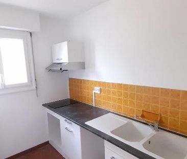 Location Appartement 2 pièces 44m² MONT DE MARSAN 40000 - Photo 2