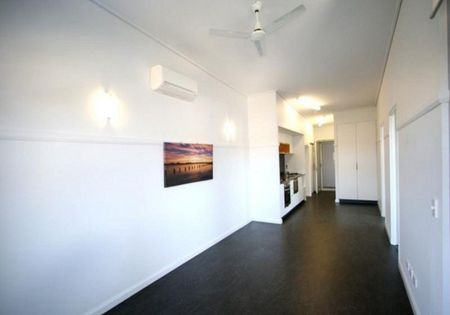 Style and convenience! - Photo 4