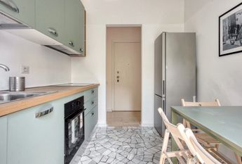 Magnificent single room with balcony in Via Maniago