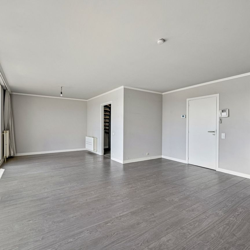 Appartement te huur in Kortrijk - Photo 1