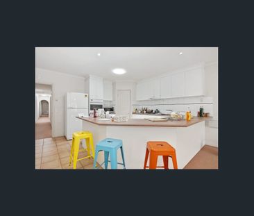 3 BEDROOM UNIT WALKING DISTANCE TO BALLARAT CBD - Photo 3