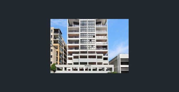 Spacious 3-Bedroom Unit Wollongong CBD - Photo 1