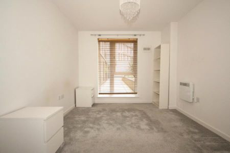 Nankeville Court, Woking - 1 bedroomProperty for lettings - Seymours - Photo 4