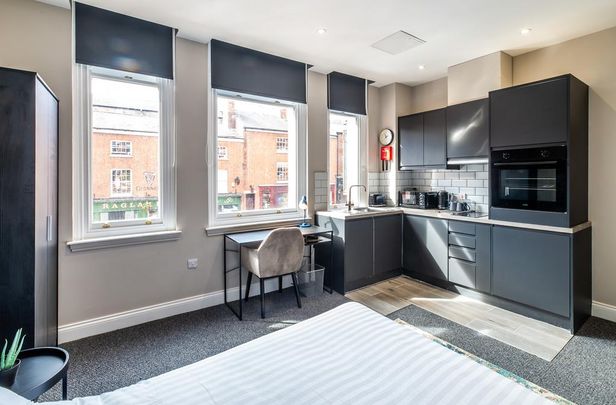 Studio to rent - Photo 1