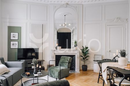 Tout savoir sur cet appartement dans le quartier Porte Dauphine, à Paris 16ème - Photo 2