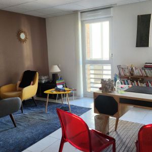 LOCAL MEDICAL - Photo 2