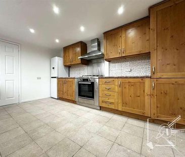 Grange Road, DA11 - Photo 3