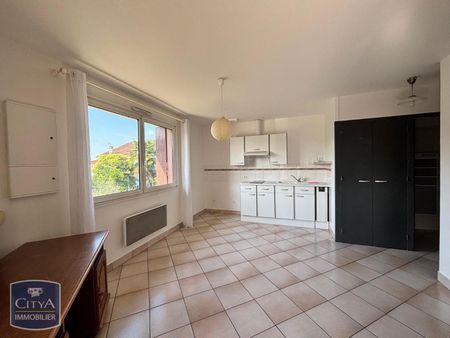 Location Appartement 1 pièce 29m² AGEN 47000 - Photo 4