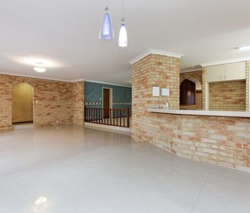 10 Sprigg Place, Booragoon - Photo 3