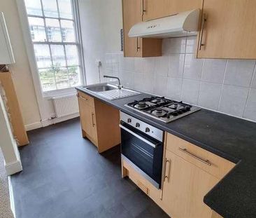 North Marine Road, YO12 - Photo 4