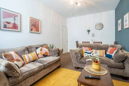 Windsor Avenue - Photo 3