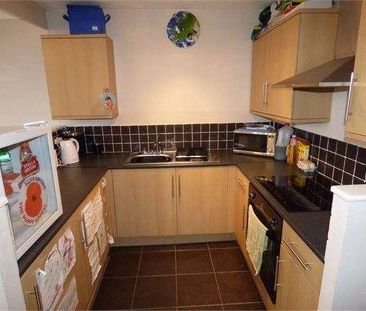 Southchurch Avenue, Southend On Sea, Southend On Sea, SS1 - Photo 4