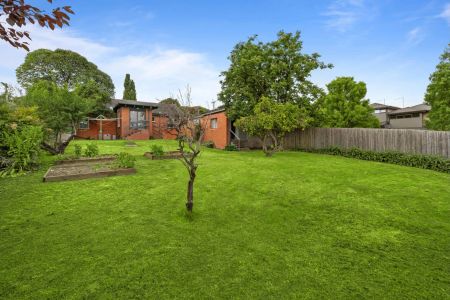 77 Highview Drive, Mooroolbark. - Photo 4