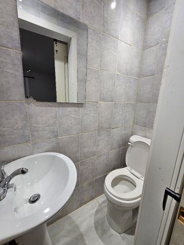 For Lease - 259 Tower Drive Unit# Main, Toronto, Ontario - Photo 3