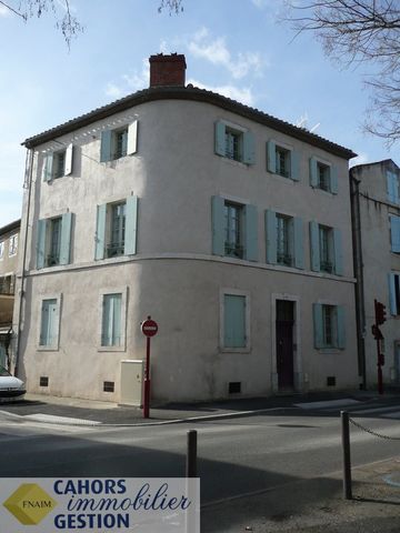 Location Appartement 2 pièces 51m² CAHORS 46000 - Photo 3