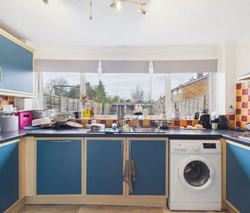 3 bedroom House in Manners Road, Reading - Photo 3