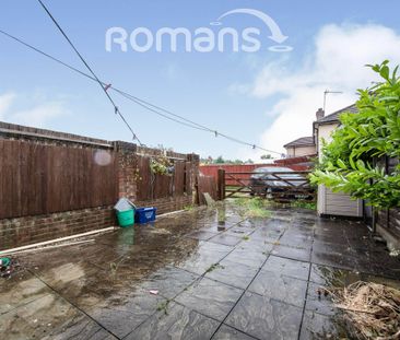 Ash Road, Aldershot, GU12 - Photo 2