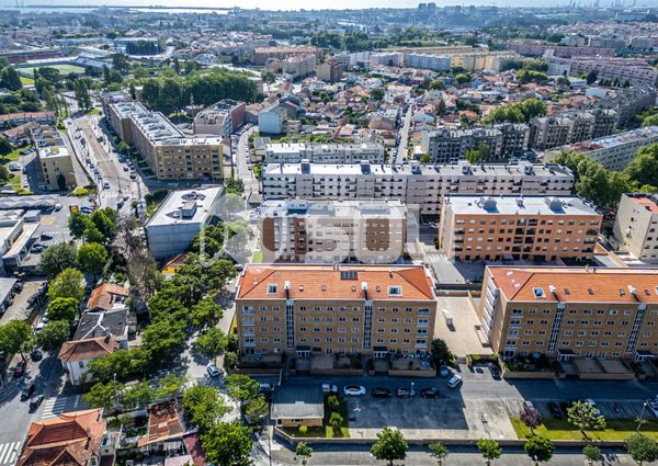 Apartamento T4 em Porto