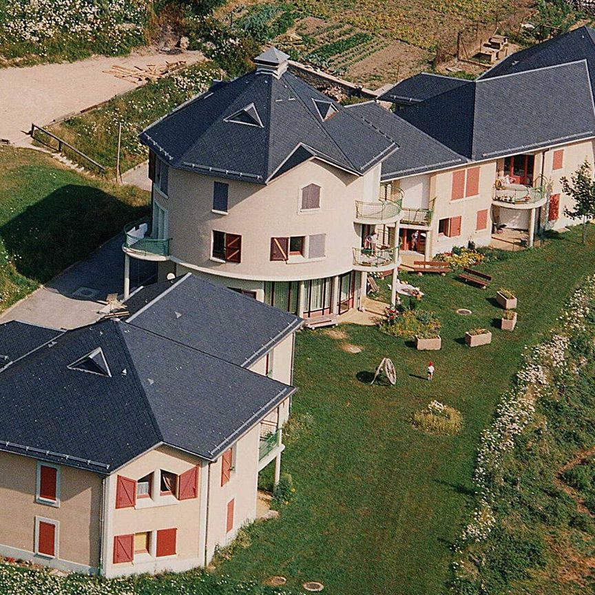 Location appartement 2 pièces 50.25 m² à Salles-Curan (12410) - Photo 2