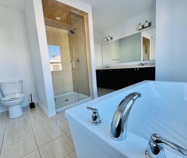 For Lease - 1011 Cottontail Walk, Orleans - Cumberland and Area, On... - Photo 2