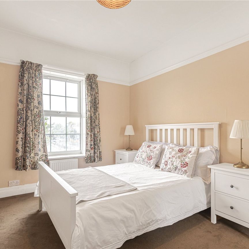 Dunton Road, London, SE1 5UN - Photo 1