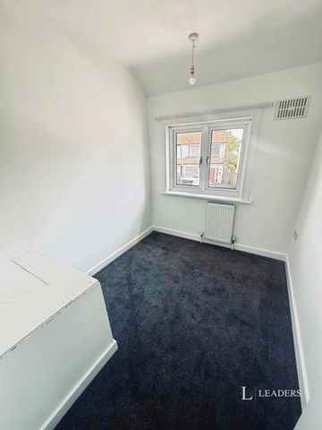 3 bedroom house to rent Havelock Road, Bognor Regis, PO21 - Photo 3