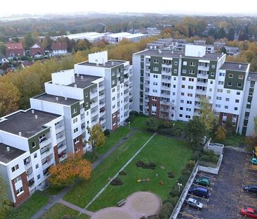 Modern ausgestattete 2 Zimmer-Wohnung mit großem Sonnenbalkon! - Photo 1