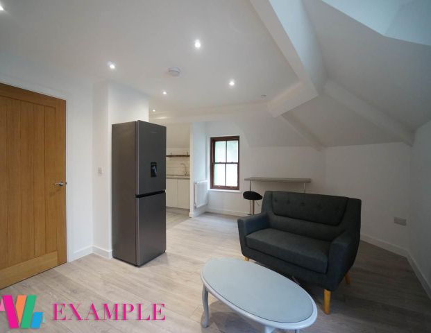 Apartment 1, 1 Trevelyan Terrace - Photo 1