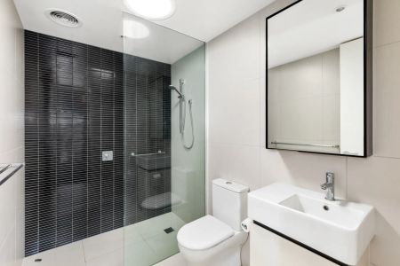 Modern Townhouse in Beautiful Location - Photo 5
