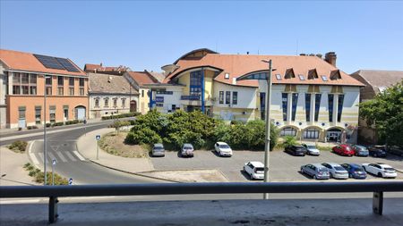Kiadó újszerű állapotú lakás - Pécs - Fotó 3