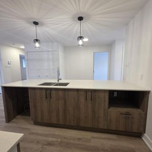 Logement 5 1/2 Neuf Haut de Gamme secteur La Prairie/Candiac - Photo 2