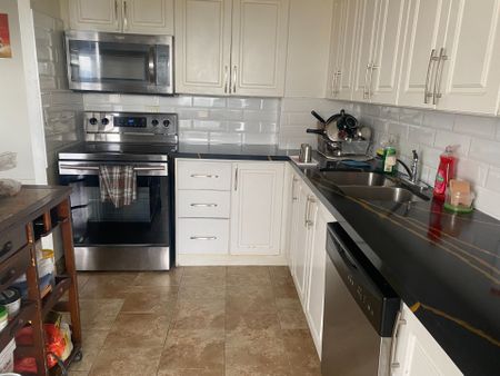 For Lease - 21 Markbrook Lane Unit# 1609, Toronto, Ontario - Photo 4