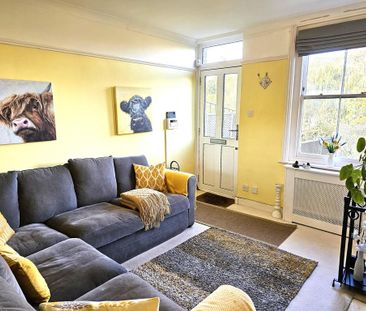 2 bedroom end of terrace house to rent - Photo 3