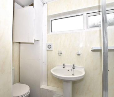 4 bedroom terraced house to rent - Photo 1