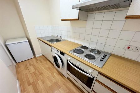 1 bedroom flat to rent - Photo 3