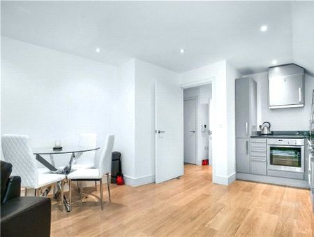 Bermondsey Street, London, SE1 3UF - Photo 3