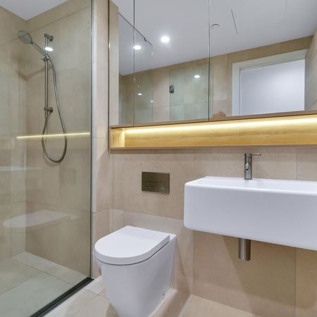 Please contact Maria Konnov to arrange an inspection: sandringhampm3@hodges.com.au - Photo 4