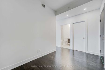 For Lease - 181 Bedford Road Unit# 2305, Toronto, Ontario - Photo 5
