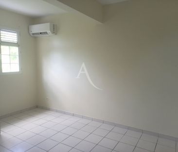 Location Appartement 22.04m² 1 pièce Fort de france - Photo 1