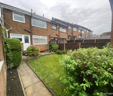 3 bedroom property to rent in Oldham - Photo 2