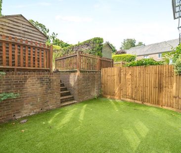 Kings Road, Haslemere, Surrey, GU27 - Photo 4