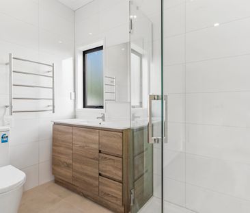 Fully Renovated Home - Photo 5