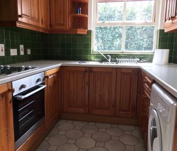 8 Tweskard Lodge, Belfast, BT4 2RH - Photo 4