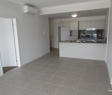 Location! Location! Location! - Photo 6