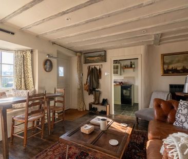 2 bedroom terraced house to rent - Photo 1