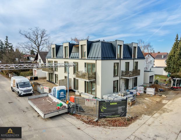 Exklusiv und nachhaltig wohnen! Neubau-Erstbezug: 3-Zimmerwohnung mit drei Balkonen in Germering! - Foto 1