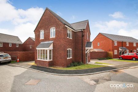 3 bedroom detached house to rent - Photo 4