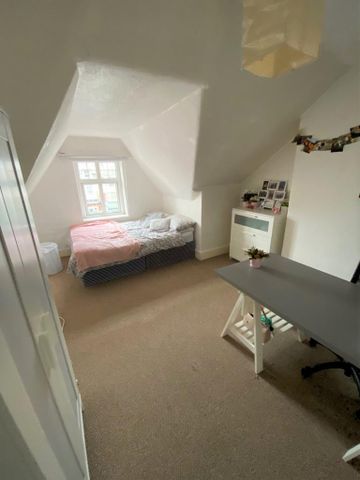 6 bedroom terraced house to rent - Photo 3