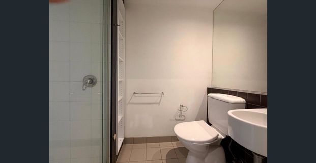 FURNISHED: Mordern and Stylish Studio Apartments - Photo 1