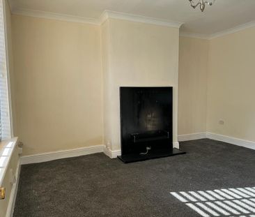 ONE BEDROOM TERRACED HOUSE TO LET - Photo 6